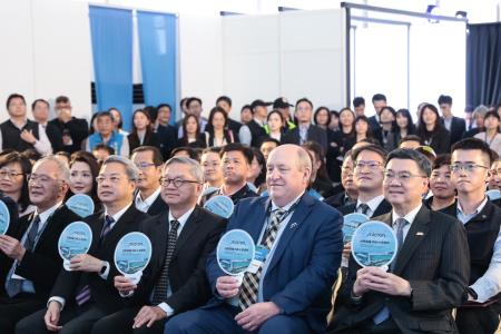 2026年3月26日行政院長卓榮泰出席臺灣美光苗栗銅鑼晶圓一廠揭牌典禮 _1_.jpg