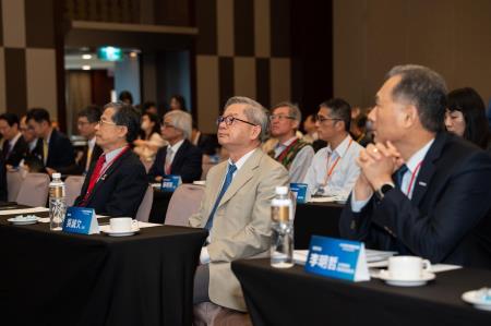 吳誠文參加2025臺灣半導體產學論壇 再提國科會4大重點策略