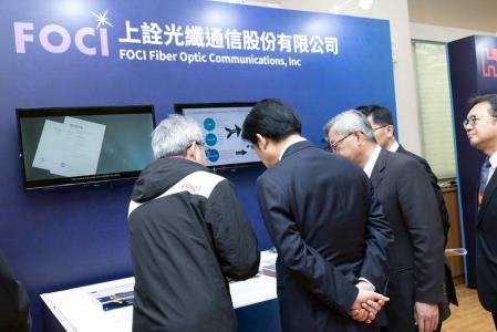 賴清德總統今（19）日上午前往新竹出席「AI新十大建設－關鍵技術『臺灣矽光子CPO-AI生態鏈座談會』」-2